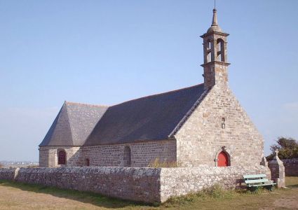 Eglise et chapelles -Plogoff