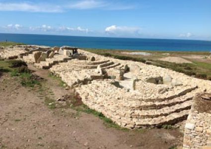 Sites archéologiques de Plouhinec et centre dinterprétation de Menez Dregan