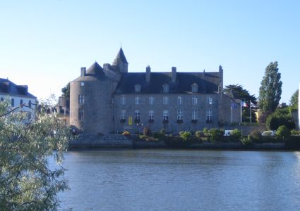 Le Château des Barons du Pont