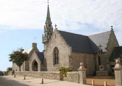 Eglise Saint Léonore et Sainte Anne