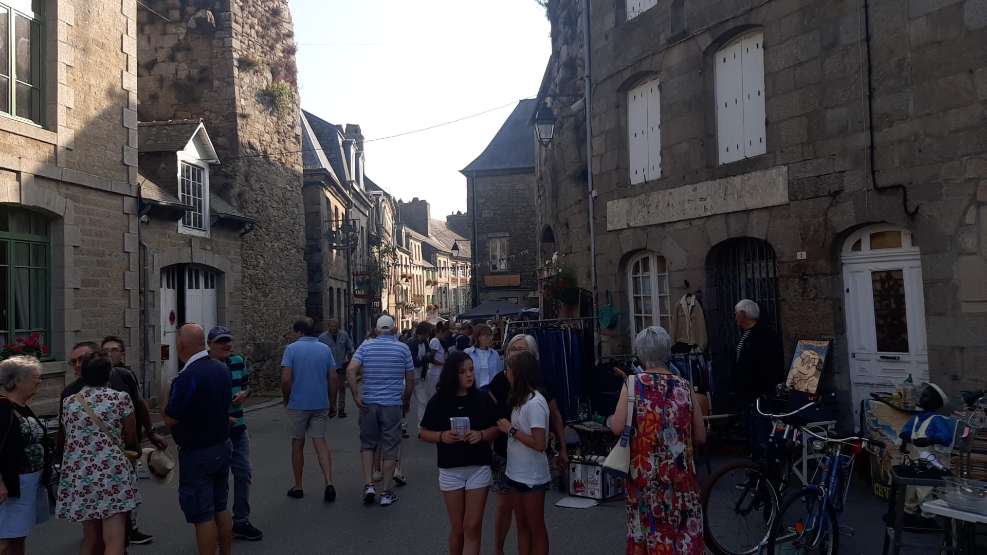 Brocante de Moncontour – on lance le compte à rebours !