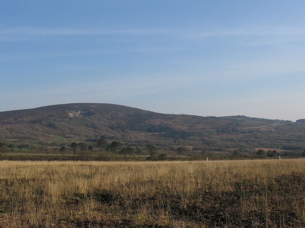 Le Ménez Hom