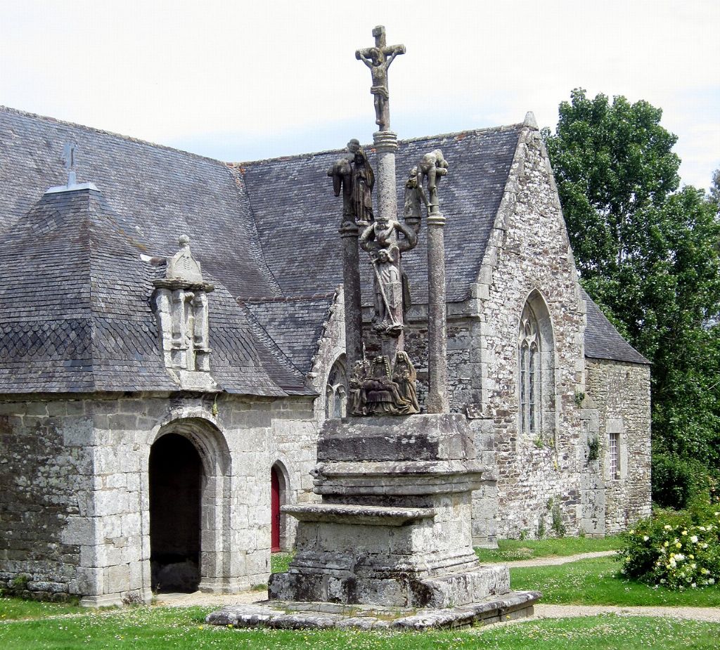 Enclos paroissial de Saint-Hernin
