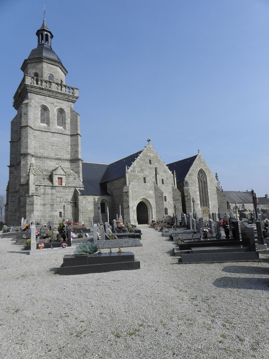 Eglise Saint-Gilles-Pligeaux