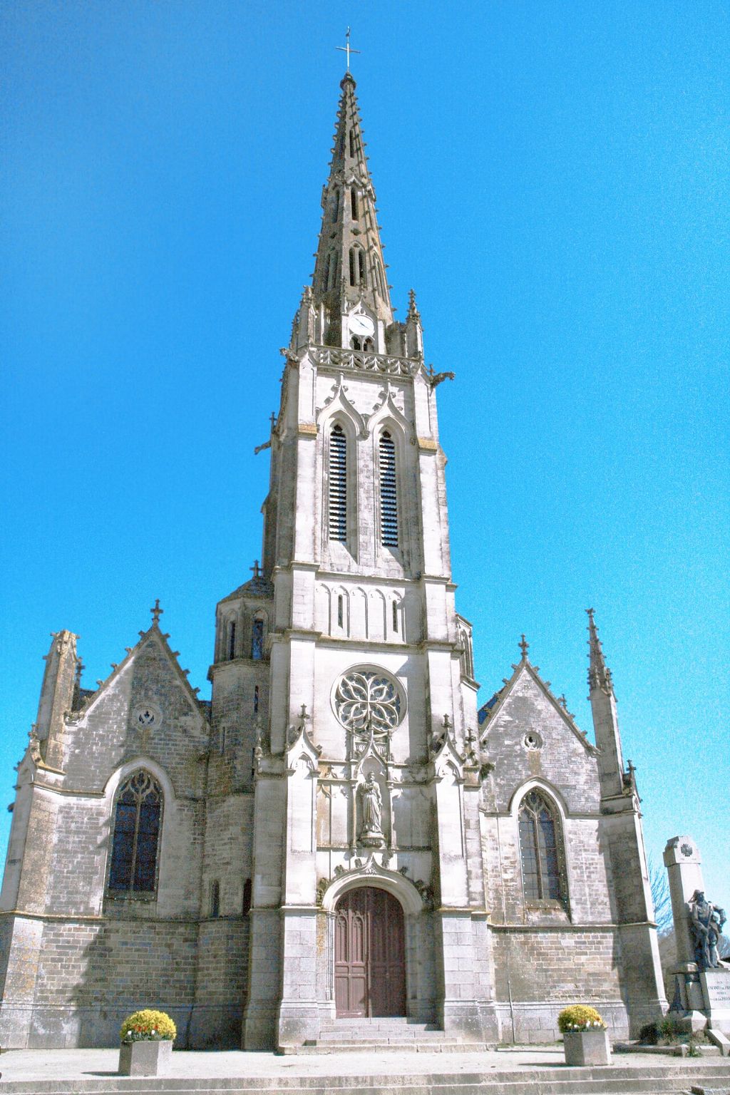 Église Saint Pierre et Saint Paul